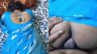 Bhabhi saree uthaake ghodi banake choda